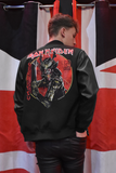 VARSITY IRON MAIDEN CON MANGAS DE VINIPIEL NE CH (7582683758671)